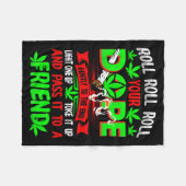 Funny Weed T Lover Roll Joint Friend Smoking Short フリースブランケット (正面(横))