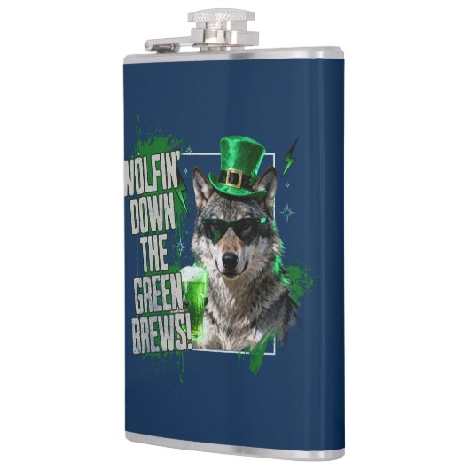 Funny Wolfin Down Green Brews St Patricks Day フラスク (左)