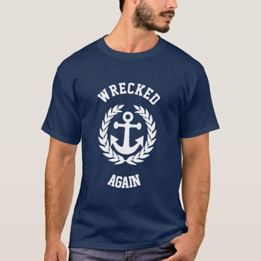 Funny wrecked sailing T-Shirt Tシャツ (正面)