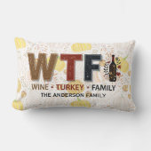 Funny WTF Wine Turkey Family Thanksgiving ランバークッション (正面)