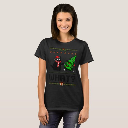 Funny Xmas Black Cat Pushing Christmas Tree Over C Tシャツ (正面フル)