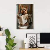 Funny Yorkshire Terrier Bathroom Print, Dog ポスター (ホームオフィス)