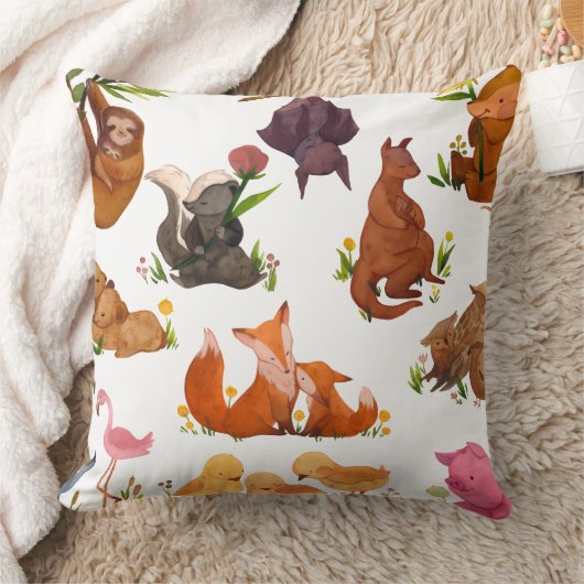 Furry Friends Decorative Pillow – Pet Lover Gift クッション (ブランケット)