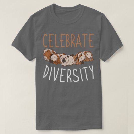 Furry Potato Cute Guinea Pig Celebrate Diversity Tシャツ (デザイン正面)