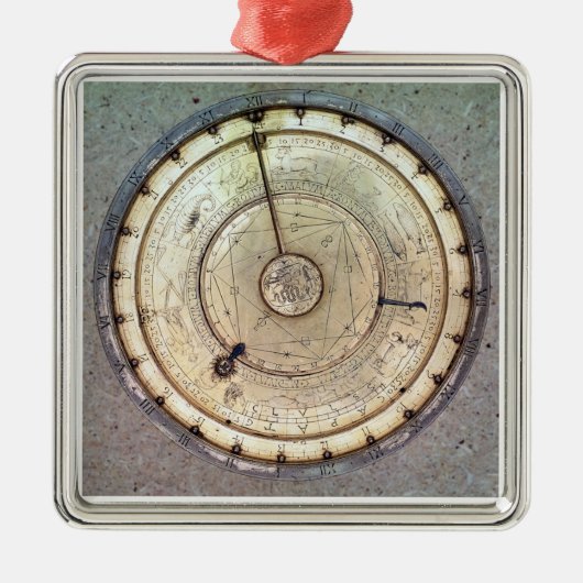 fusee、眺めが付いている最初の春によって運転される時計の メタルオーナメント (正面)