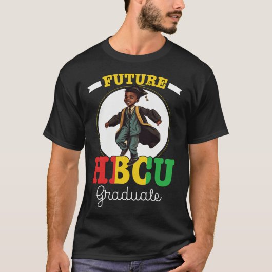 Future HBCU Grad History Black College Youth Black Tシャツ (正面)
