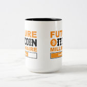 Future Millionaire Bitcoin Humor Cryptocurrency  ツートーンマグカップ (中央)
