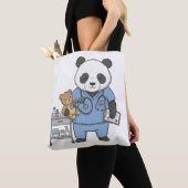 Future RN Panda: Adorable Medical Student  トートバッグ (クローズアップ)
