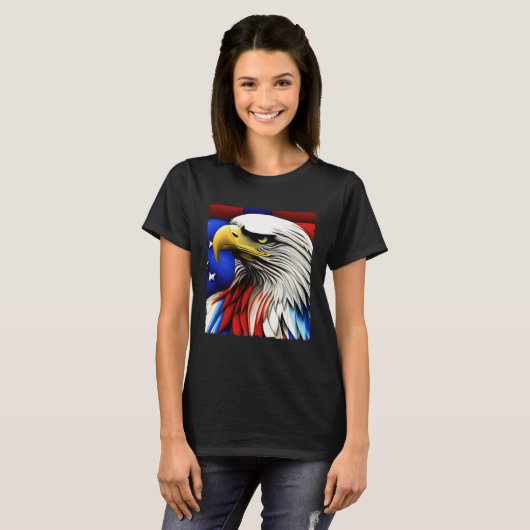 Futuristic American Bald Eagle USA Flag 4th of Jul Tシャツ (正面フル)