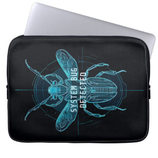 Futuristic Cyber Bug Detected IT Humor Laptop Slee ラップトップスリーブ