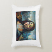Futuristic Mona Lisa Cushion アクセントクッション (正面(垂直))