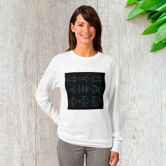 Futuristic Tech Arrow Circuit Design Tシャツ