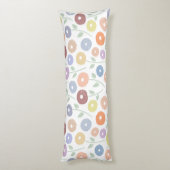 Fuzzy Flower Lg Pattern Pastels on White ボディピロー (裏面 (縦))