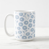Fuzzy Flower Pattern Blue on White コーヒーマグカップ (左)