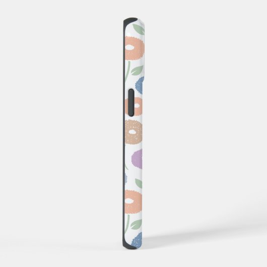 Fuzzy Flower Rpt Pattern Pastels on White iPhone 15ケース (右側面)