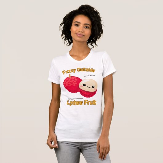 Fuzzy Juicy Lychee Fruit Label  Tシャツ (正面フル)
