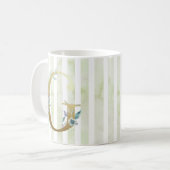 Gゴールデンイニシャルオンブルーとホワイトストライプ コーヒーマグカップ (正面左)