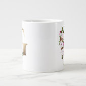 Gレター金ゴールドモノグラム |白色マゼンタ緑のフローラ ジャンボコーヒーマグカップ (正面)