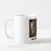 G.K. Chestertonの退屈な従がう無関心 コーヒーマグカップ (左)