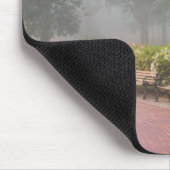 GAサバンナ、レンガの歩道沿いのアザリアス、 マウスパッド (コーナー)