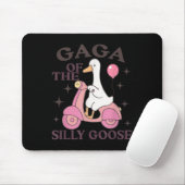 Gaga Goose On The Loose Funny Birthday Matching Fa マウスパッド (マウス)