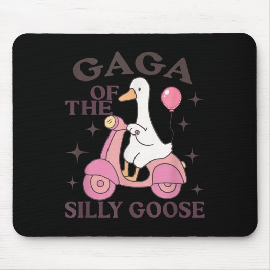 Gaga Goose On The Loose Funny Birthday Matching Fa マウスパッド (正面)