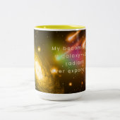 Galaxy Affirmation Mug – Radiant & Ever Expanding ツートーンマグカップ (中央)