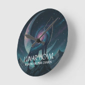 Galaxy Wolf Silhouette with Moon (NO NUMBERS) ラウンド壁時計 (傾斜)