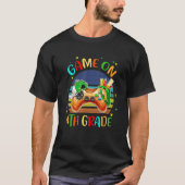 Game On 4th Grade Back To School For Gaming Boy Tシャツ (正面)