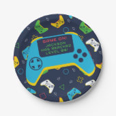 Game On & Level Up Video Game Boy Birthday ペーパープレート (正面)