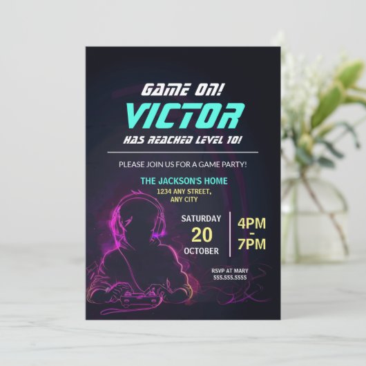 Game On Neonビデオゲームボーイ誕生日パーティー 招待状 (スタンド正面)