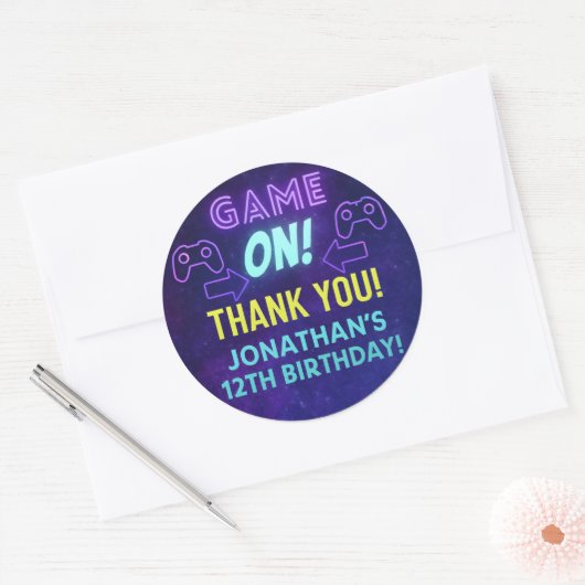 GAME ON! Neon Gaming Sticker – Jonathan’s 12th Bir ラウンドシール (封筒)