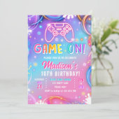 Game On Videogame Arcade VR Neon Girl Birthday 招待状 (スタンド正面)