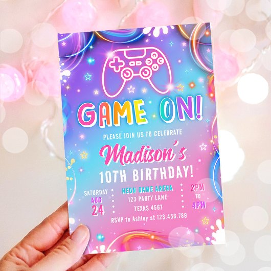 Game On Videogame Arcade VR Neon Girl Birthday 招待状