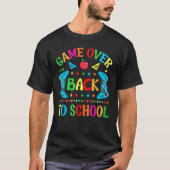 Game Over Back To School Video Game Leveled Up Boy Tシャツ (正面)