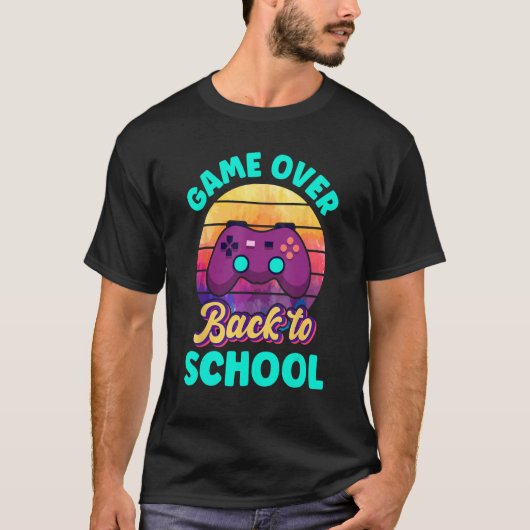 Game Over Back To School Video Game Leveled Up Boy Tシャツ (正面)