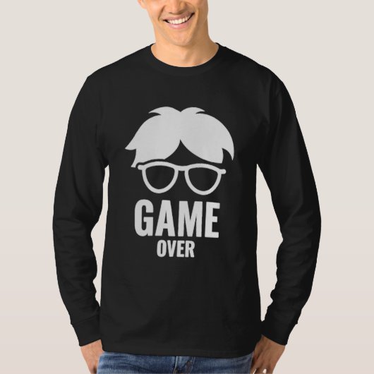 Game Over Funny Gamer Nerd Gaming  Discreet Small Tシャツ (正面)