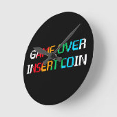 Game Over Insert Coin ラウンド壁時計 (傾斜)