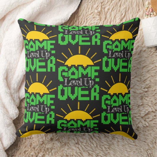Game Over, Level Up: Retro Pixel Block Adventure クッション (ブランケット)