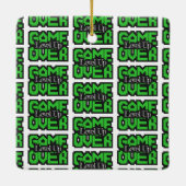 Game Over, Level Up: Retro Pixel Sandbox Adventure セラミックオーナメント (裏面)