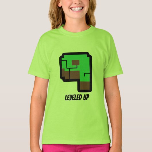 Gamer Birthday Building Pixel Green Level 9  Tシャツ (正面)