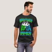 Gamer Boys Kids Idea Video Games Brother Gaming Tシャツ (正面フル)