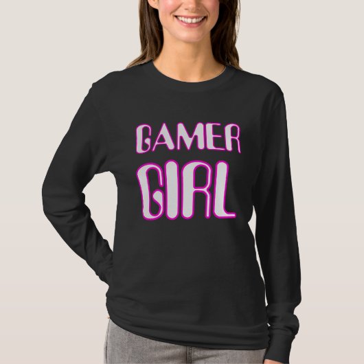 Gamer Girl Nerd Girl Cute Gaming  Geek Nerd Outfit Tシャツ (正面)
