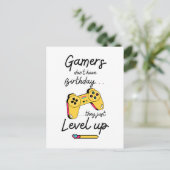 "Gamers Level Up Birthday Card Design" ポストカード (スタンド正面)