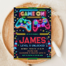 Games on glow 5歳の誕生日パーティーの招待状 招待状