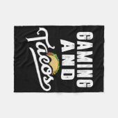 Gaming And Tacos Retro Video Game Player Taco Fan  フリースブランケット (正面(横))