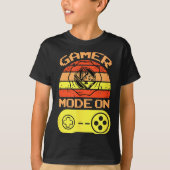 Gaming Mode On Funny Game Quotes Gift For Players Tシャツ (正面)