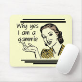 GammieのレトロのTシャツおよびギフト マウスパッド (マウス)