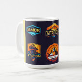 Gamor Station — ゲーム制作を力に変える コーヒーマグカップ (正面左)