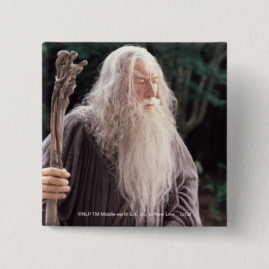 GANDALF™スタンディング 缶バッジ (正面)